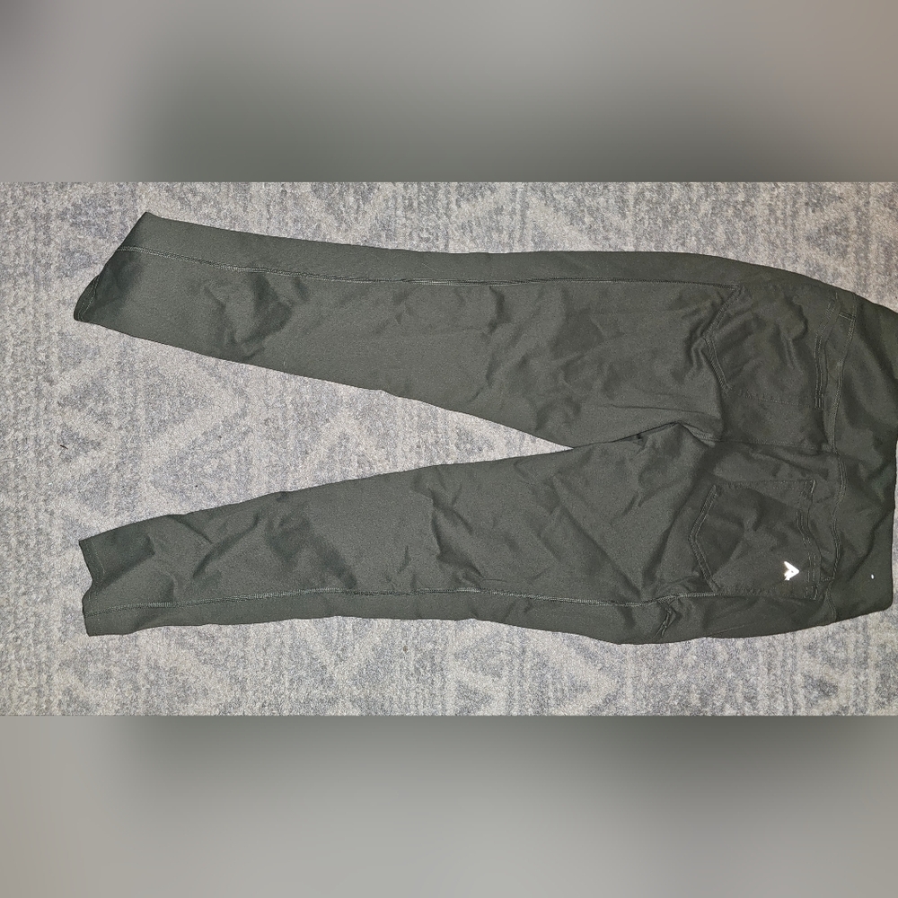 Casual Green Sweatpants with Straight-Leg Design